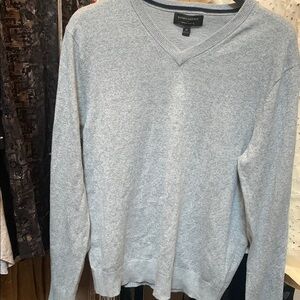 Banana Republic Gray V-Neck Sweater with Ribbed Cuffs
